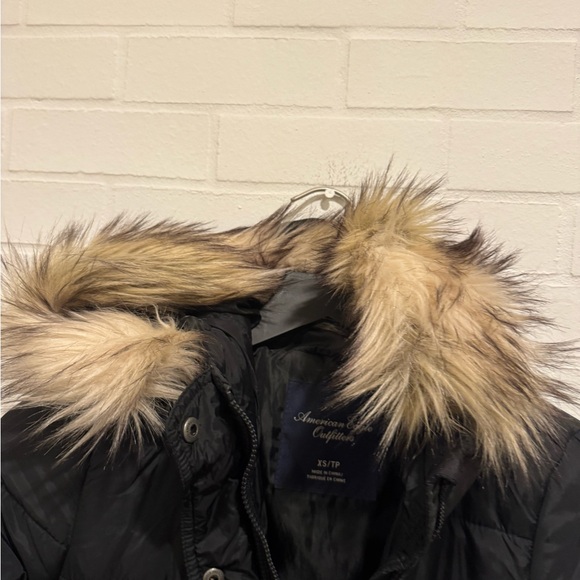 American Eagle Outfitters Black Puffer Coat with Fur Hood - Picture 6 of 14